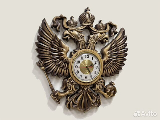 Часы герб резной РФ из ясеня